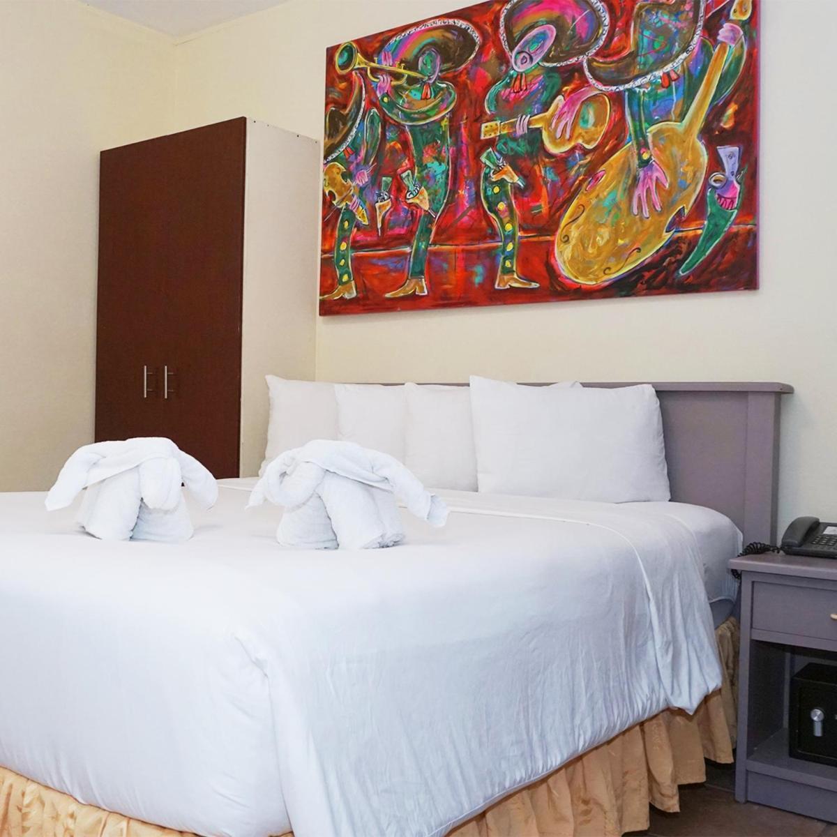 Morrison Hotel ซานซัลวาดอร์ ภายนอก รูปภาพ