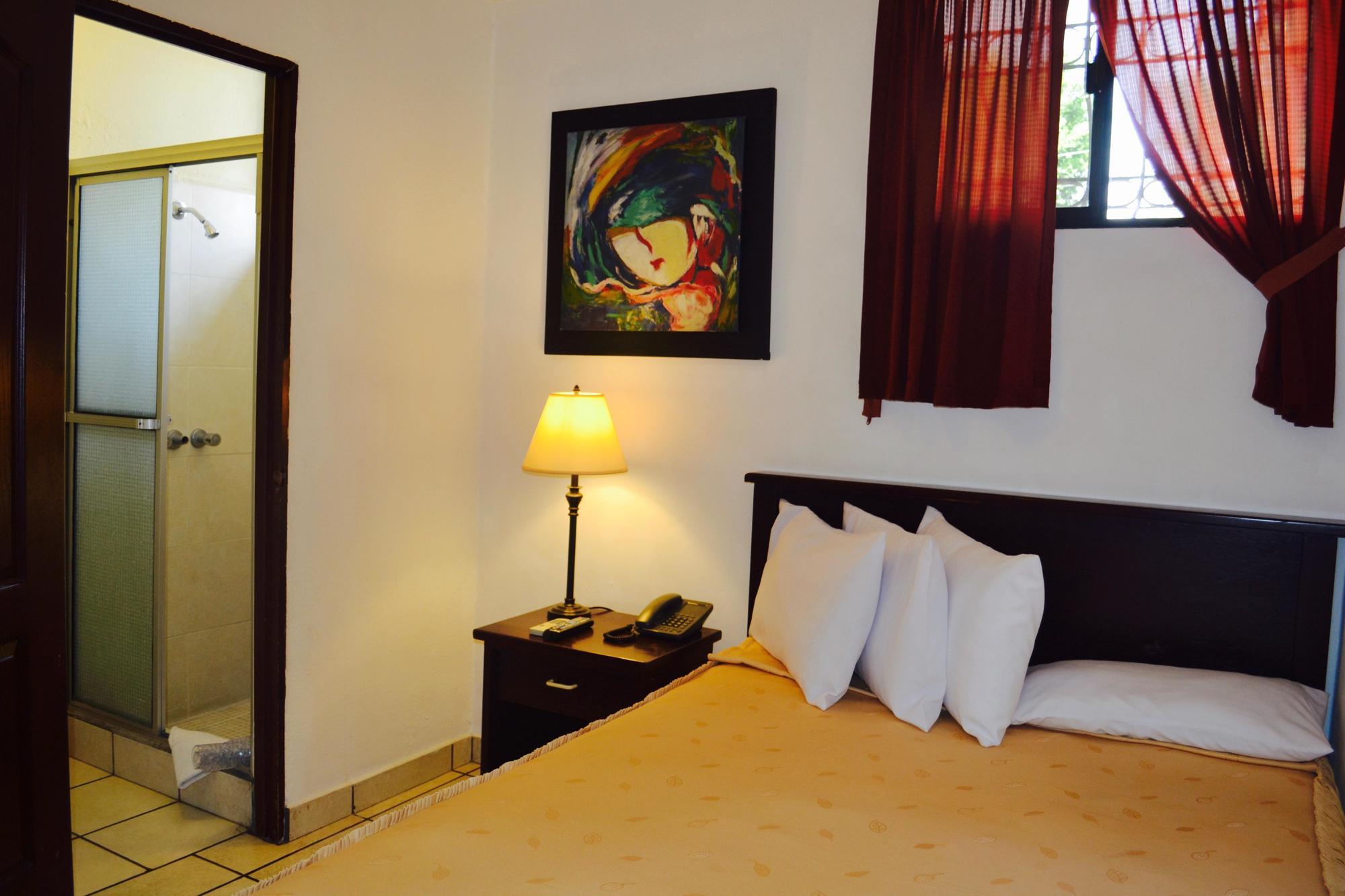 Morrison Hotel ซานซัลวาดอร์ ภายนอก รูปภาพ