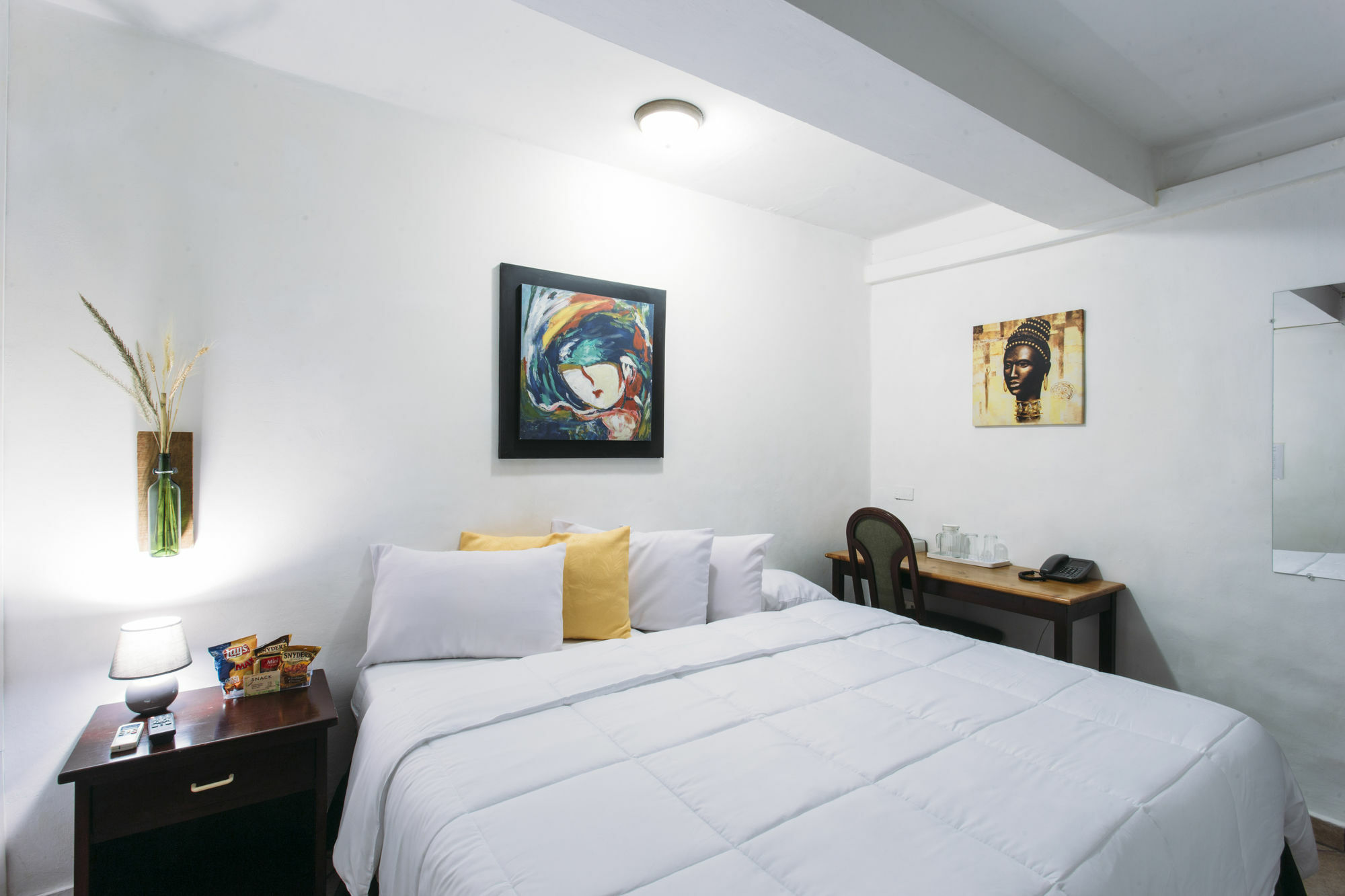 Morrison Hotel ซานซัลวาดอร์ ภายนอก รูปภาพ