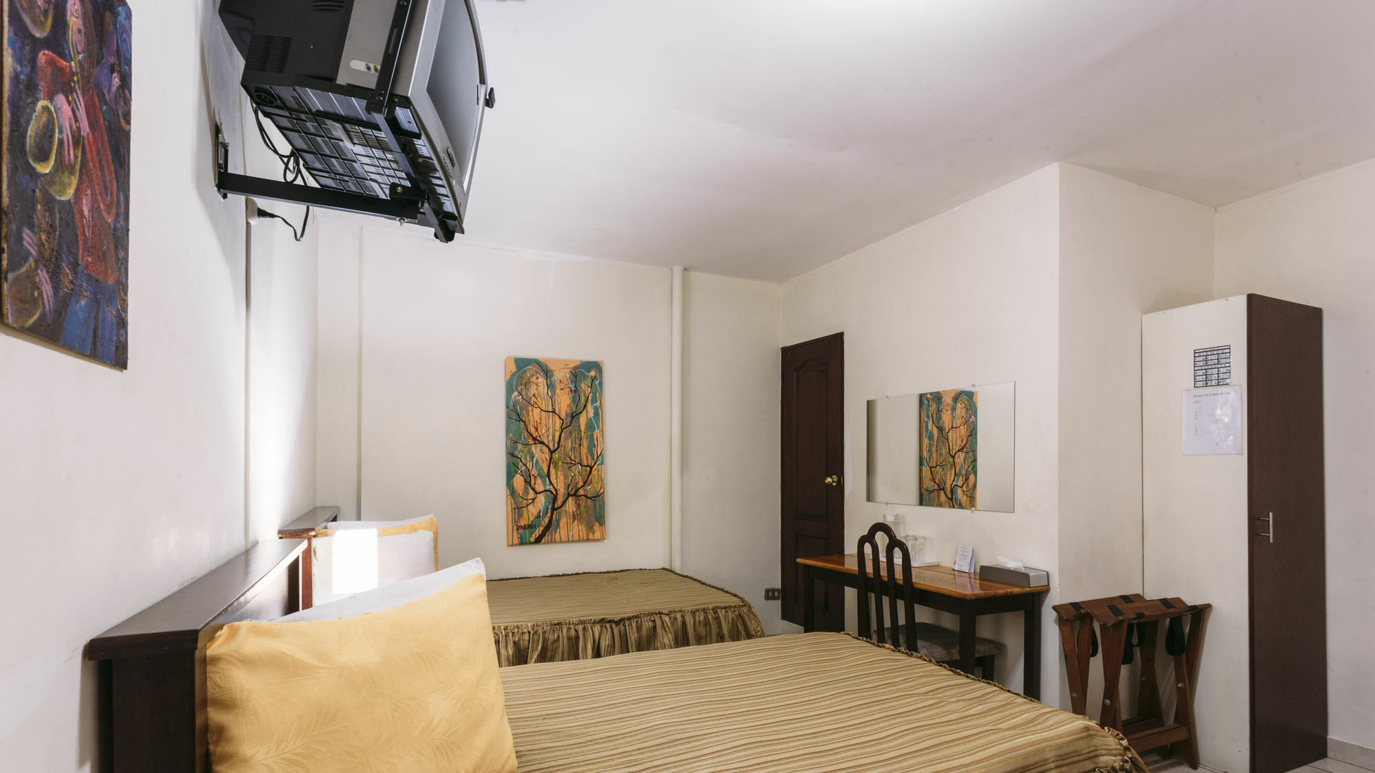 Morrison Hotel ซานซัลวาดอร์ ภายนอก รูปภาพ